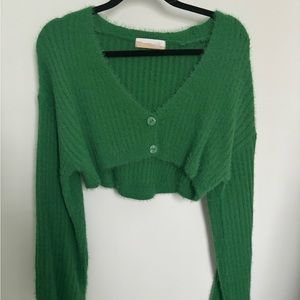 green cropped sweater